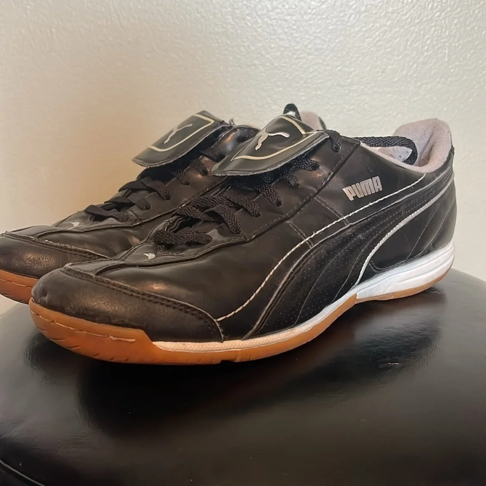 Puma Clyde Core Retro Casual MEN Size 7.5 Black with Flip Tongue